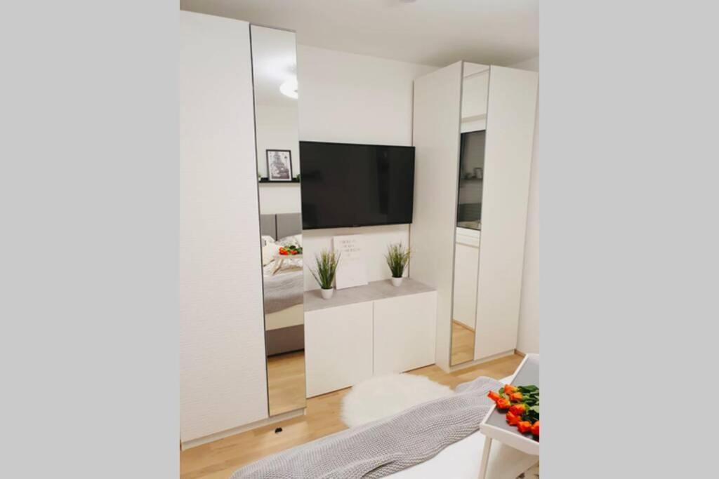 Leon Apartment Neu! Gemutlichkeit An Erster Stelle Linz Zewnętrze zdjęcie